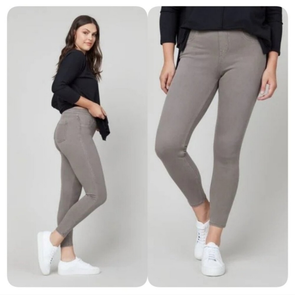 SPANX® Medium Control Jeans Ish Shaping Skinny Jeggings in Grey Small